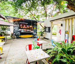 Surfer Burger photo