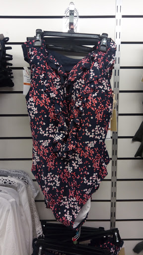 Department Store «T.J. Maxx», reviews and photos, 711 Southbridge St, Auburn, MA 01501, USA