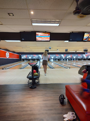 Bowling Alley «AMF Fairview Lanes», reviews and photos, 1407 Fairport Rd, Fairport, NY 14450, USA