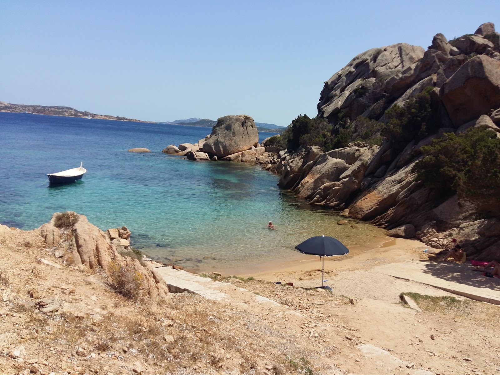 Foto di Spiaggia di Cala Martinella ubicato in zona naturale