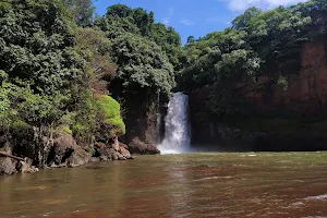 Arvalem Waterfalls image