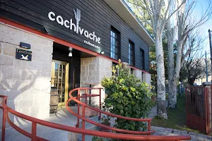 Restaurante Cachivache La Cabrera image