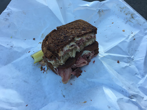 Cozzie's NY Deli