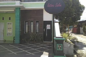 Lativa Salon image