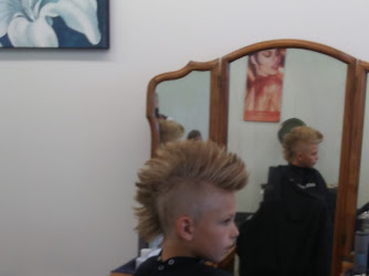 Smart Look Haircut Barber Shop