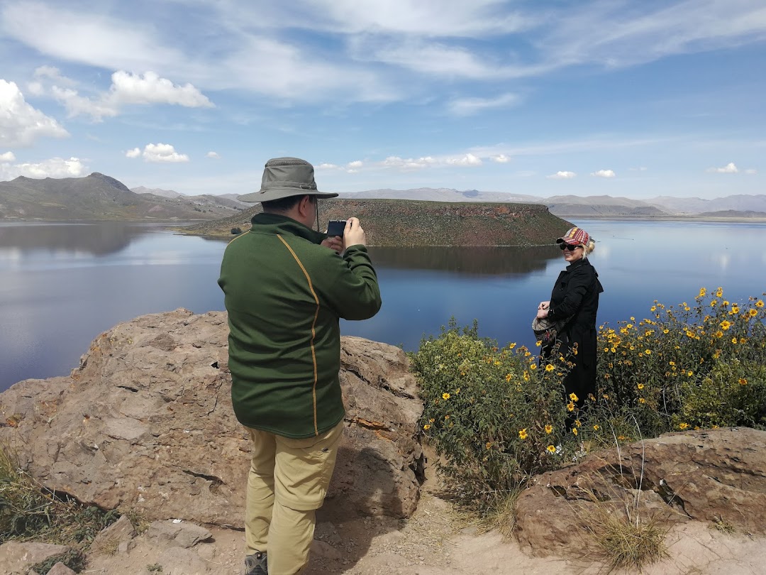Ayni travel titicaca