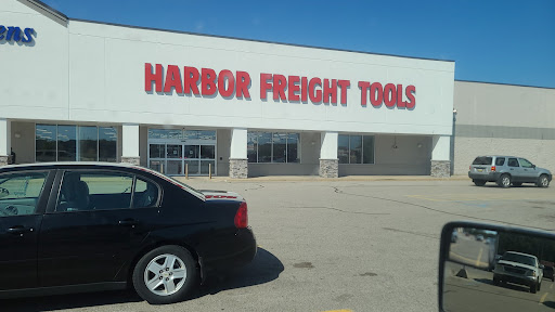 Hardware Store «Harbor Freight Tools», reviews and photos, 1700 E Sherman Blvd, Muskegon, MI 49444, USA