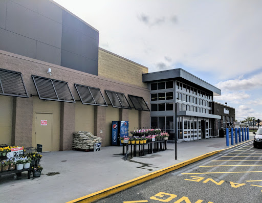 Department Store «Walmart Supercenter», reviews and photos, 100 N Main St, Manville, NJ 08835, USA