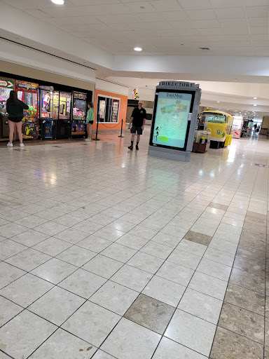 Shopping Mall «TownMall of Westminster», reviews and photos, 400 N Center St, Westminster, MD 21157, USA