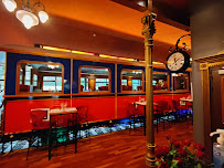 Atmosphère du Restaurant français Restaurant Le Wagon - Casino Partouche Plombières-les-Bains à Plombières-les-Bains - n°3