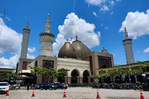 Al-Ihsan Mosque - Islamic Centre Kabupaten Kampar image