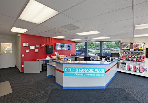 Self-Storage Facility «Self Storage Plus», reviews and photos, 605 S Ball St, Arlington, VA 22202, USA