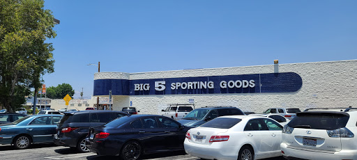 Sporting Goods Store «Big 5 Sporting Goods - Van Nuys», reviews and photos, 7250 Van Nuys Blvd, Van Nuys, CA 91405, USA