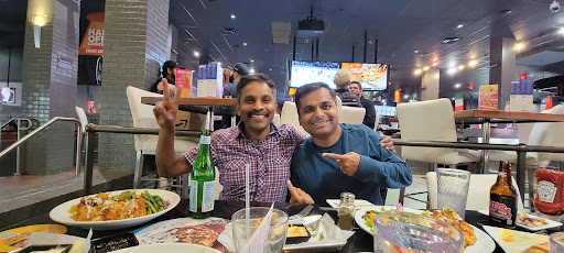 Sports Bar «Dave & Busters», reviews and photos