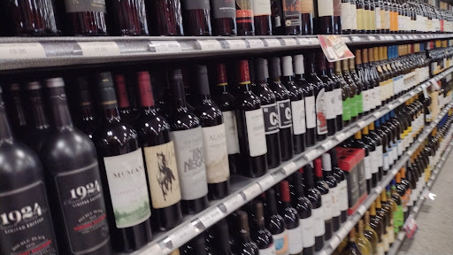 Wine Store «The City Tobacco & Beverage», reviews and photos, 621 Lafayette Rd, Seabrook, NH 03874, USA