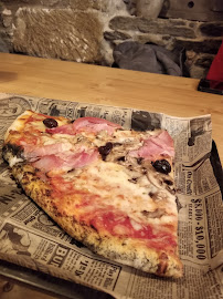 Plats et boissons du Pizzas à emporter Frais et Dispo - Pizza Nantes - n°11
