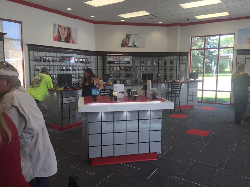 Cell Phone Store «Verizon Wireless - Cellular Plus», reviews and photos, 721 W Park St, Livingston, MT 59047, USA