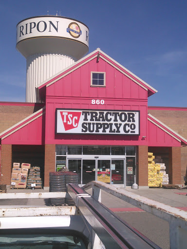 Home Improvement Store «Tractor Supply Co.», reviews and photos, 860 Jack Tone Rd, Ripon, CA 95366, USA