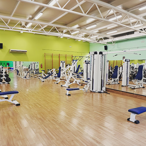 Gimnasio municipal en Gálvez, Toledo