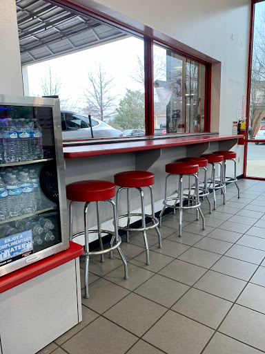 Tire Shop «Discount Tire Store - Murfreesboro, TN», reviews and photos, 2652 S Church St, Murfreesboro, TN 37127, USA