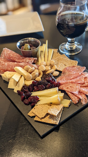 Wine Bar «WineStyles of Cedar Rapids», reviews and photos, 4201 42nd St NE #170, Cedar Rapids, IA 52402, USA