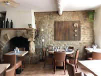 Atmosphère du Restaurant Lo Cagarol à Aigne - n°1
