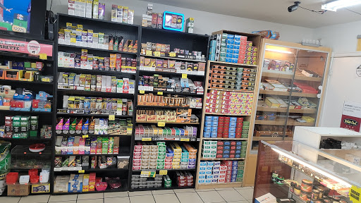 Cigar Shop «Rays Smoke Shop», reviews and photos, 16026 Cave Creek Road #1, Phoenix, AZ 85032, USA