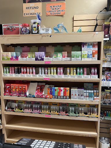 Tobacco Shop «High Q Cigar House», reviews and photos, 12127 E Carson St, Hawaiian Gardens, CA 90716, USA