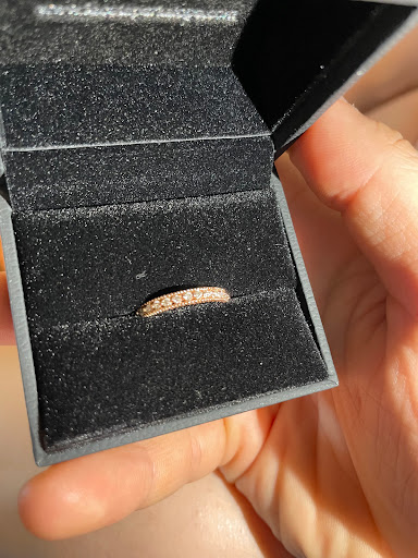 Jewelry Store «Facets Fine Handcrafted Jewelry», reviews and photos, 97 7th Ave, Brooklyn, NY 11215, USA