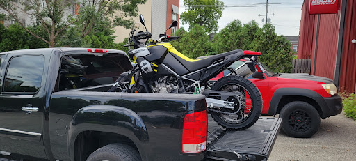 Motorcycle Dealer «Commonwealth Motorcycles», reviews and photos, 625 E Jefferson St, Louisville, KY 40202, USA