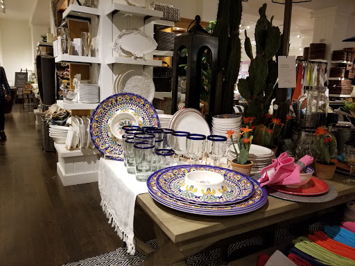 Furniture Store «Pottery Barn», reviews and photos, 125 Westchester Ave #2490a, White Plains, NY 10601, USA