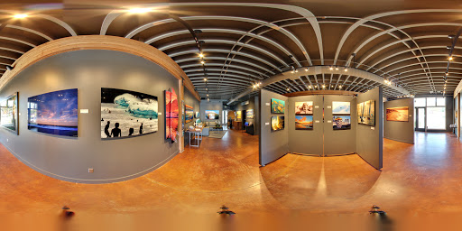 Art Gallery «Aaron Chang Ocean Art Gallery Solana Beach», reviews and photos, 415 S Cedros Ave #110, Solana Beach, CA 92075, USA