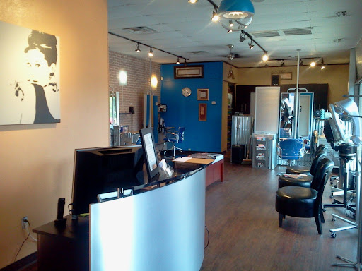 Beauty Salon «Shear Decadence Hair Salon», reviews and photos, 1427 S Fleishel Ave, Tyler, TX 75701, USA