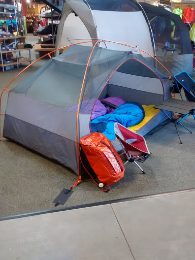Camping Store «REI», reviews and photos, 160 W Wetmore Rd, Tucson, AZ 85705, USA