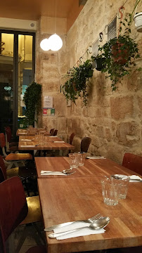 Atmosphère du Restaurant thaï KAPUNKA Cantine Thaï - Montorgueil à Paris - n°7