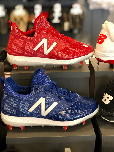 Shoe Store «New Balance», reviews and photos, 380 W Main St, Avon, CT 06001, USA