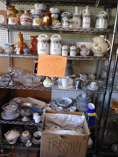 General Store «T & E General Store», reviews and photos, 110 S Maple St, Yamhill, OR 97148, USA