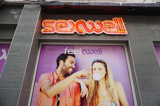 SEX SHOP SEXWELL Парчевич