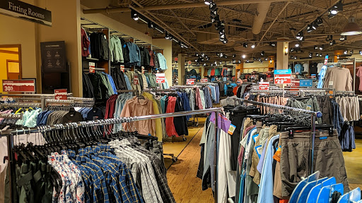Sportswear Store «Columbia Sportswear Outlet Store - Prime Outlets in Ellenton», reviews and photos, 5661 Factory Shops Blvd #470, Ellenton, FL 34222, USA