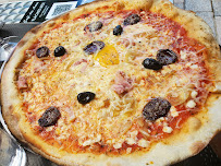 Pizza du Pizzeria Café des amis à Sartène - n°16