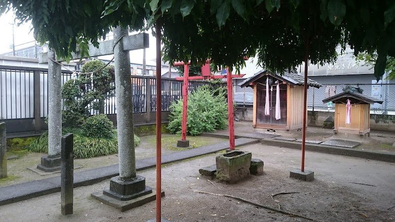 伊奈稲荷神社