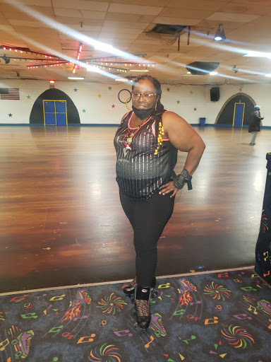 Skate Shop «Glenwood Skate Shop Da Coach», reviews and photos, 656 Holbrook Rd, Glenwood, IL 60425, USA