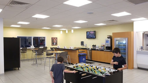 Car Dealer «BOMMARITO NISSAN WEST», reviews and photos, 14747 Manchester Rd, Ballwin, MO 63011, USA