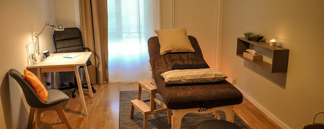 Chloé Regat, Réflexologie, Massage And Yoga À Genève And Home - Genf