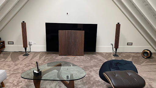 Bang & Olufsen image