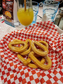 Cheeseburger du Restaurant Holly's Diner à Brétigny-sur-Orge - n°9