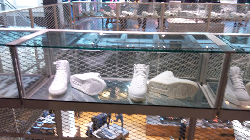 Clothing Store «Nike Portland», reviews and photos, 638 SW 5th Ave, Portland, OR 97201, USA