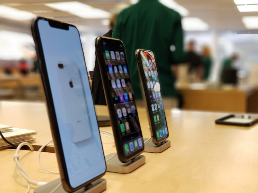 Computer Store «Apple Willow Grove Park», reviews and photos, 2500 W Moreland Rd, Willow Grove, PA 19090, USA