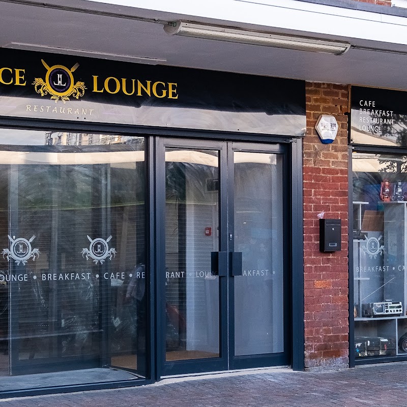 Lace Lounge Restaurant & Bar