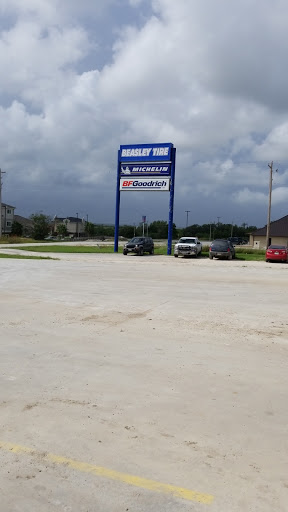 Tire Shop «Beasley Tire Service Inc.», reviews and photos, 209 Park Pl, Kenedy, TX 78119, USA